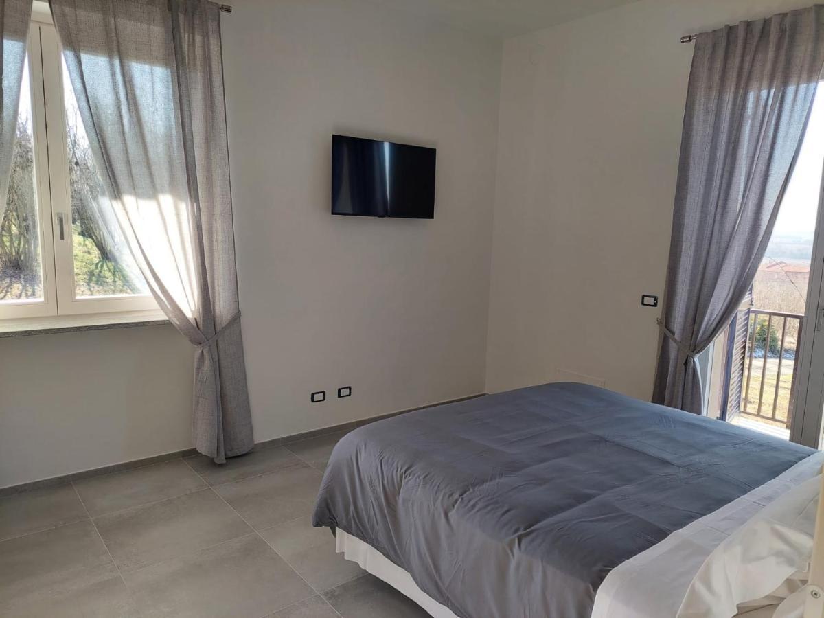 La Casa In Rivalta Villa Verduno Eksteriør billede